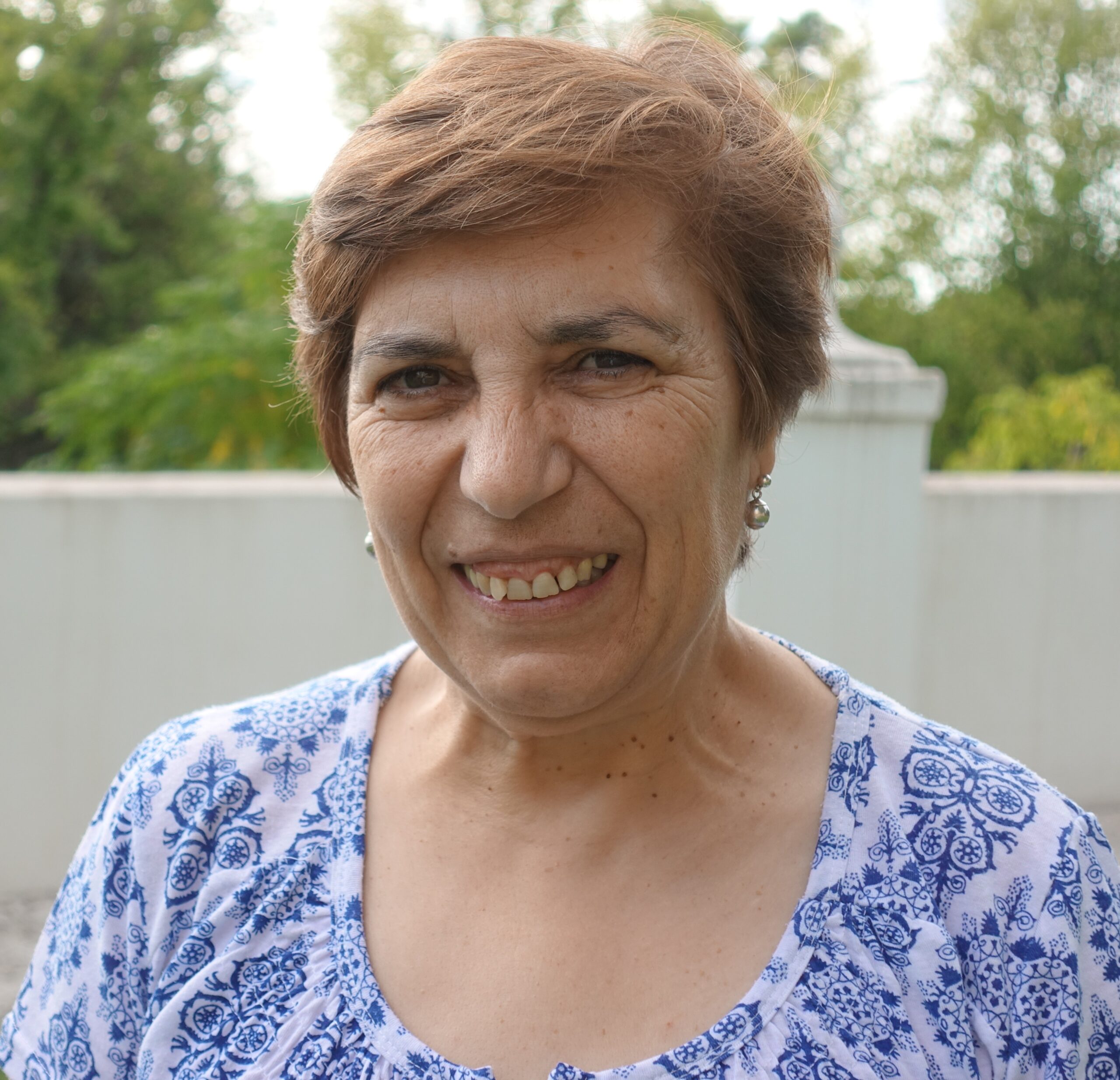 ANA ISABEL BÉCARES